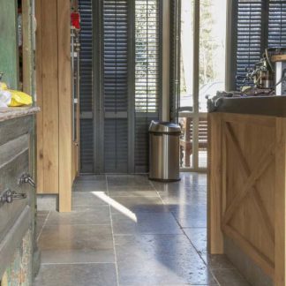 Lakeland Grey Tumbled