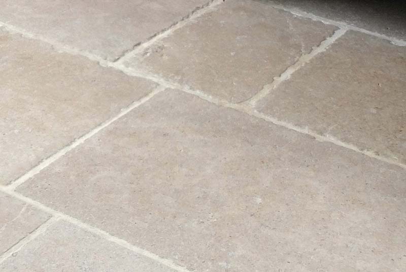 Neranjo Seasoned Limestone