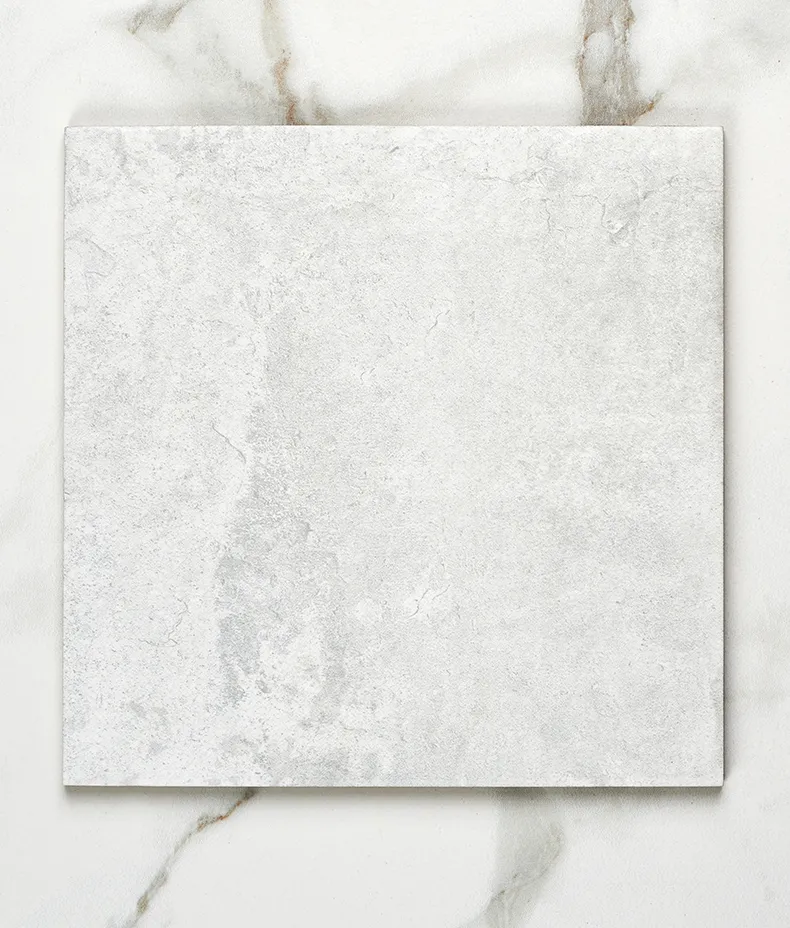 cuba_porcelain_pearl_grey_field