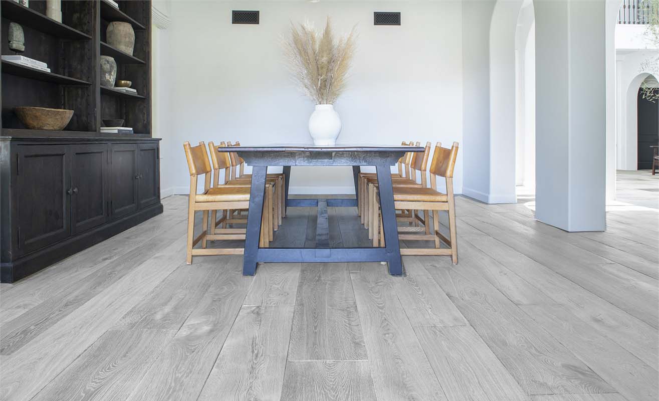 Blanche Chateaux Oak Engineered 3 widths